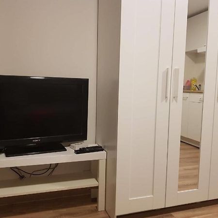 Taikos Studio 4 Appartement Klaipėda Buitenkant foto
